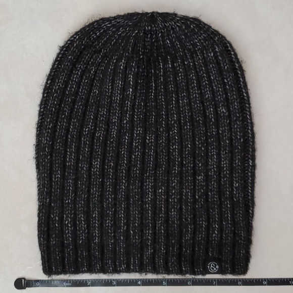 NWT Treasure & Bond Dark Gray Knit Beanie - Picture 5 of 6
